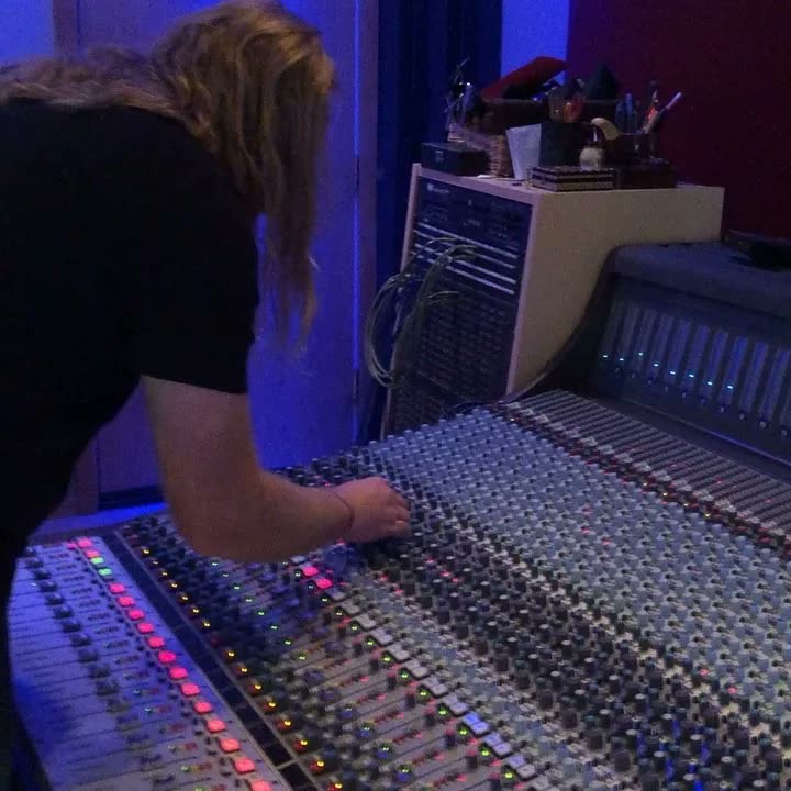At the console in Sonic Lounge
